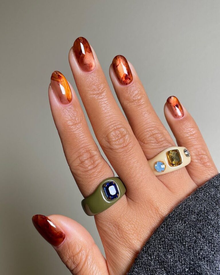 Thanksgiving Nail Art , Velvety Marble Nails