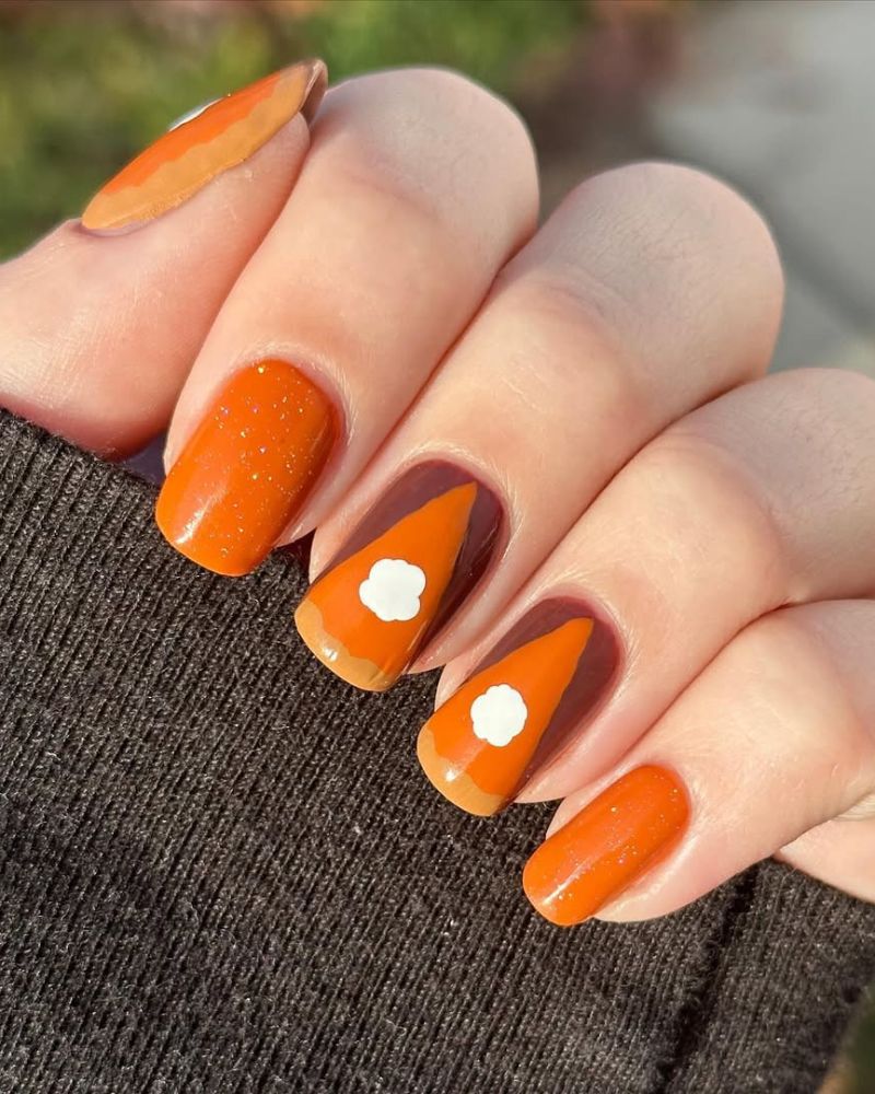 Simple Pie Nail Art