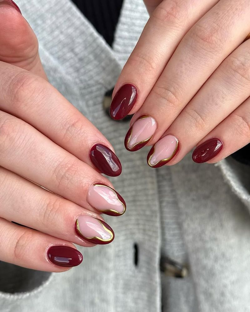 Simple maroon nails