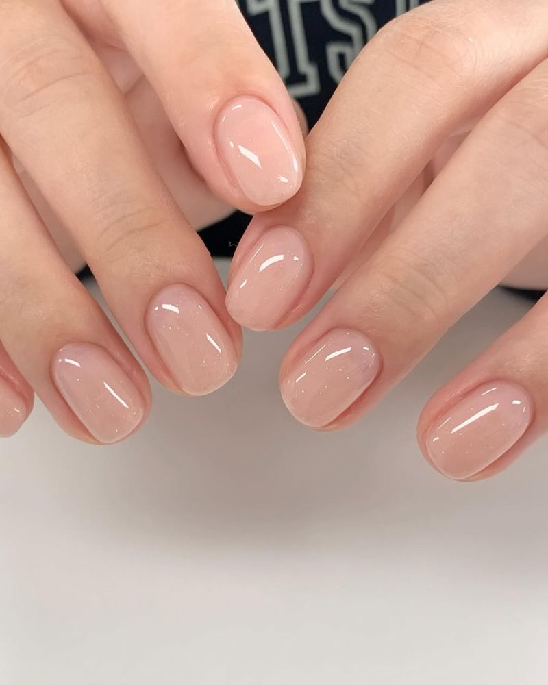 Creamy Nude Nails
